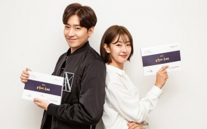 Begini Momen Manis Eric Shinhwa Saat Tinggal Bareng Go Won Hee di 'Yoo Byul Na! Chef Moon'
