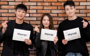 Lee Shin Young dan Kim Sohye Cs Bahas Arti Pertemanan di Baca Naskah 'Contract Friendship'