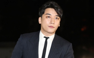 Seungri Dicurigai Tersenyum di Balik Masker, Netizen Sumpahi Menderita Selama Wamil