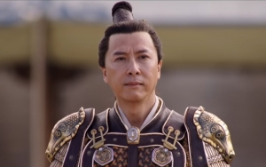 'Mulan' Bagikan Teaser Spesial Komandan Tung, Donnie Yen Adu Tanding dengan Liu Yifei