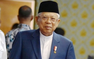 Ma'ruf Amin Kenalkan 'Salam Corona', Sebut Susu Kuda Liar Ampuh Tangkal COVID-19