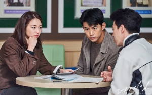 Lee Yeon Hee dan Taecyeon 2PM Happy Ending, Rating 'The Game: Towards Zero' Malah Jeblok