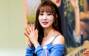 Gaya Seksi dan Dewasa Yuju G-Friend Jadi Sorotan