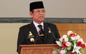 Videonya Cipika-Cipiki Dengan Menhub Budi Karya Viral, Bupati Luwu Klaim Dirinya Bebas Corona
