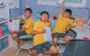 Song Il Gook Bagikan Foto Song Triplets di Ultah ke-8, Kini Sudah Besar dan Bikin Kangen