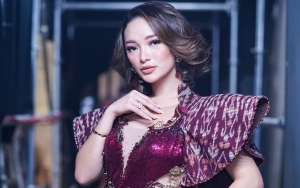 Zaskia Gotik Akhirnya Go Public dengan Pacar Tajir, Ungkap Pesan Romantis Ini