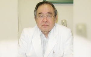 Berjuang Lawan Corona di Usia Senja, Dokter Handoko Jadi Trending Topic
