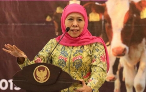 Khofifah Pastikan Stok Bahan Pokok di Jatim Aman, Imbau Masyarakat Tak Panik