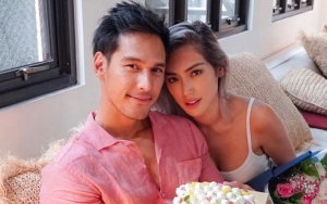  Jessica Iskandar Mikir Tanggal Baru Untuk Resepsi, Pose Bareng Richard Kyle Malah Bikin Elus Dada