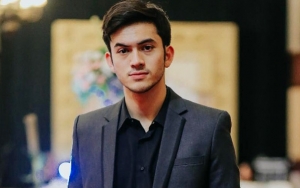Rizky Nazar Mesra Peluk Pinggang Syifa Hadju, Diramal Putus Karena Pelakor?