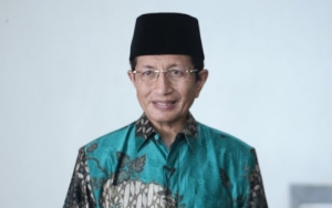 'Izinkan' Salat Jemaah Digelar, Imam Besar Istiqlal Minta Jaga Jarak 2 Meter