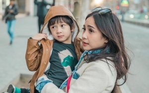 Rafathar Histeris Disunat, Nagita Slavina 'Santuy' Malah Ngakak
