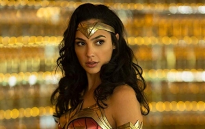 Warner Bros Pastikan 'Wonder Woman 1984' Tetap Rilis di Bioskop Sesuai Jadwal