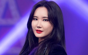 LE EXID Tuai Kritik Usai Pamer Bodi Seksi Kenakan Bikini di Pantai