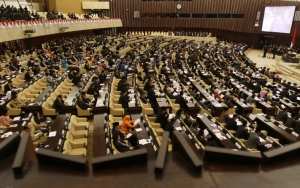 Anggota DPR 'Wakili Rakyat' Didahulukan Tes Corona, Langsung Dapat Kritik Keras