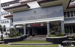 Tiru Korea Selatan, Rapid Test COVID-19 di Jabar Bakal Ala Drive Thru Fast Food