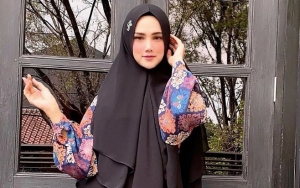 Viral Mulan Jameela Sarankan Mandi Setiap Hari Untuk Lawan Corona, Malah Ramai Ditanggapi Sinis