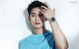 Kim Soo Hyun Iklankan Jam Tangan di Pemotretan Terbaru, Visual Banjir Pujian