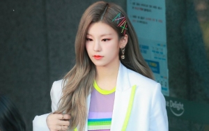Yeji ITZY Gagal Ending Pose di 'Inkigayo', Malah Dipuji Imut Banget
