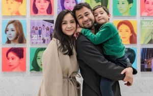 Raffi Ahmad Pamer Muka Bantal Sekeluarga, Kecantikan Nagita Slavina Curi Perhatian