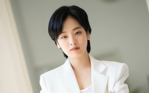 Lee Joo Young Ungkap Alasan Karakter Transgendernya Ubah Warna Rambut di 'Itaewon Class'
