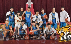 Cha Eunwoo dan Joy Red Velvet Cs Nangis Karena Perjuangan 'Handsome Tigers' Berakhir
