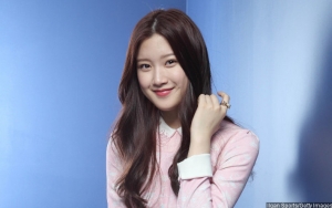 Pamer Kaki Jenjang, Moon Ga Young Malah Dibilang Terlalu Kurus