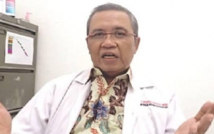 Profesor Asal Universitas Airlangga Bakal Selesaikan Obat Penangkal Covid-19, Kapan?