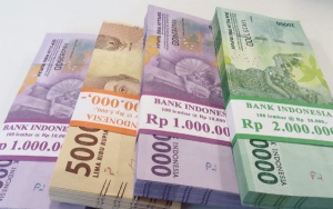 Kurs 'Stabil' Walau Dihantam Corona, Rupiah Justru Jadi Mata Uang Terlemah di Asia