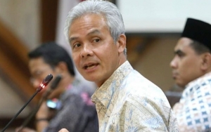 Gubernur Ganjar Telepon Pasien Sembuh dari Corona Jadi Trending, Suara Merdu Banjir Pujian