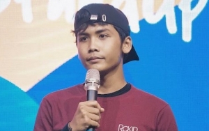 Bintang Emon Beri Pesan Menohok untuk Pengunjung Supermarket yang Belanja Pakai APD Lengkap