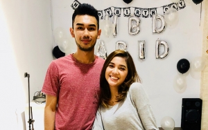 Suami Raya Kitty Disindir Cerai Karena Uang, Sisi Alim Justru Terungkap