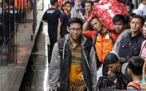 Pasien Stroke Positif Covid-19 Usai Ditengok Anak, Ridwan Kamil Tegaskan Jangan Mudik