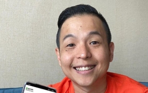 Atasi Jenuh, Ernest Prakasa Tonton Ulang Sejumlah Film Lawas