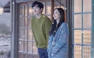 Park Min Young Puji Seo Kang Joon Ganteng Saat Syuting Adegan Mesra 'When The Weather Is Fine'