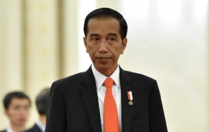 Jokowi Dinilai Tak Tegas Larang Para Pemudik, Ini Pesan Menohok Dari Pengamat UI