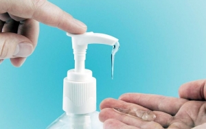 Hand Sanitizer Tanpa Izin Dilarang Diperjualbelikan, Ini Alasannya