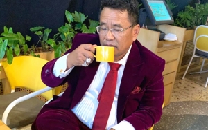 Hotman Paris Galang Dana Untuk Tangani Corona Pakai Celana Ala Tarzan, Babe Cabita Beri Peringatan