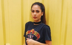 Potret Manis Valerie Thomas Bareng Nenek Beda Agama Bikin Adem