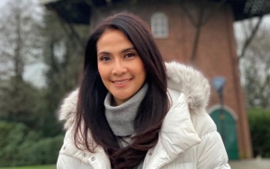 Maudy Koesnaedi Rayakan Ulang Tahun Sederhana dengan Nasi Tumpeng Gara-gara Corona