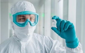 Ilmuwan Klaim Obat COVID-19 Siap Diedarkan Tahun Ini, Kapan?