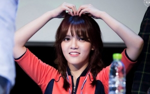 Jimin AOA Tulis Pesan Cinta Untuk Mendiang Ayah Yang Meninggal Akibat Serangan Jantung