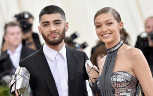 Zayn Malik Ternyata Lakukan Karantina Bersama Keluarga Gigi Hadid