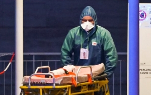 Ratusan Dokter di Italia Tewas Demi Tangani Pasien Corona