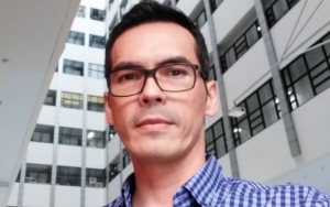 Geger Atalarik Syah Telanjang Dada dan Mendesah di Video Tips Cegah Corona