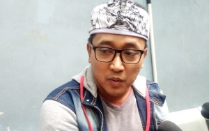 Teddy Nekat Gelar Tahlilan 100 Hari Mendiang Lina Meski Pandemi Corona, Ternyata Ini Alasannya