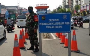 Warga Jakarta Selatan Curhat Soal PSBB Yang Tak Efektif Kurangi Kemacetan