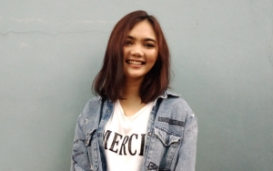 Rina Nose Ngegas Saat Ditanya Pekerjaan Suami Bule: Nggak Perlu Dijawab!