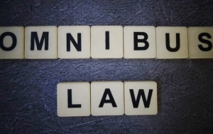 Pembahasan Omnibus Law Dikritik Jadi Ajang ‘Aji Mumpung’, Koalisi Peduli COVID-19 Tuntut Ini