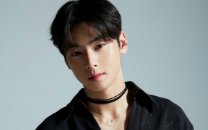 Fakta Asli Terungkap, Cha Eunwoo Bohong Soal Popularitasnya di Sekolah?